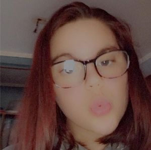 Meet your Posher, Lily